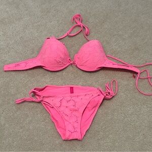 VS pink bathing suit